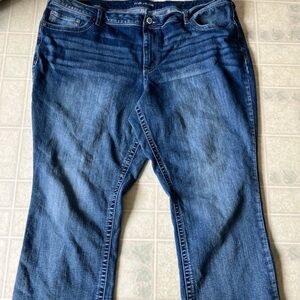 Maurices M Jean white Stitching 24W plus Jeans